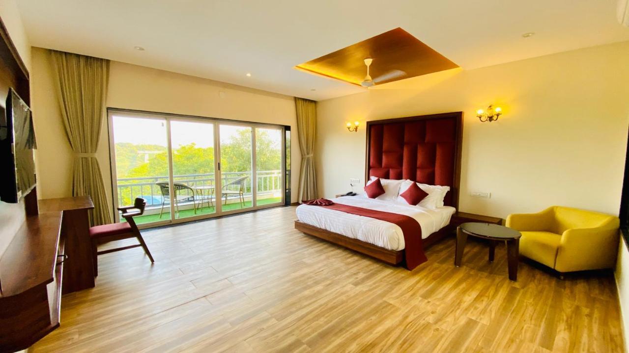 Krishna Riverside Resort Vasad Esterno foto