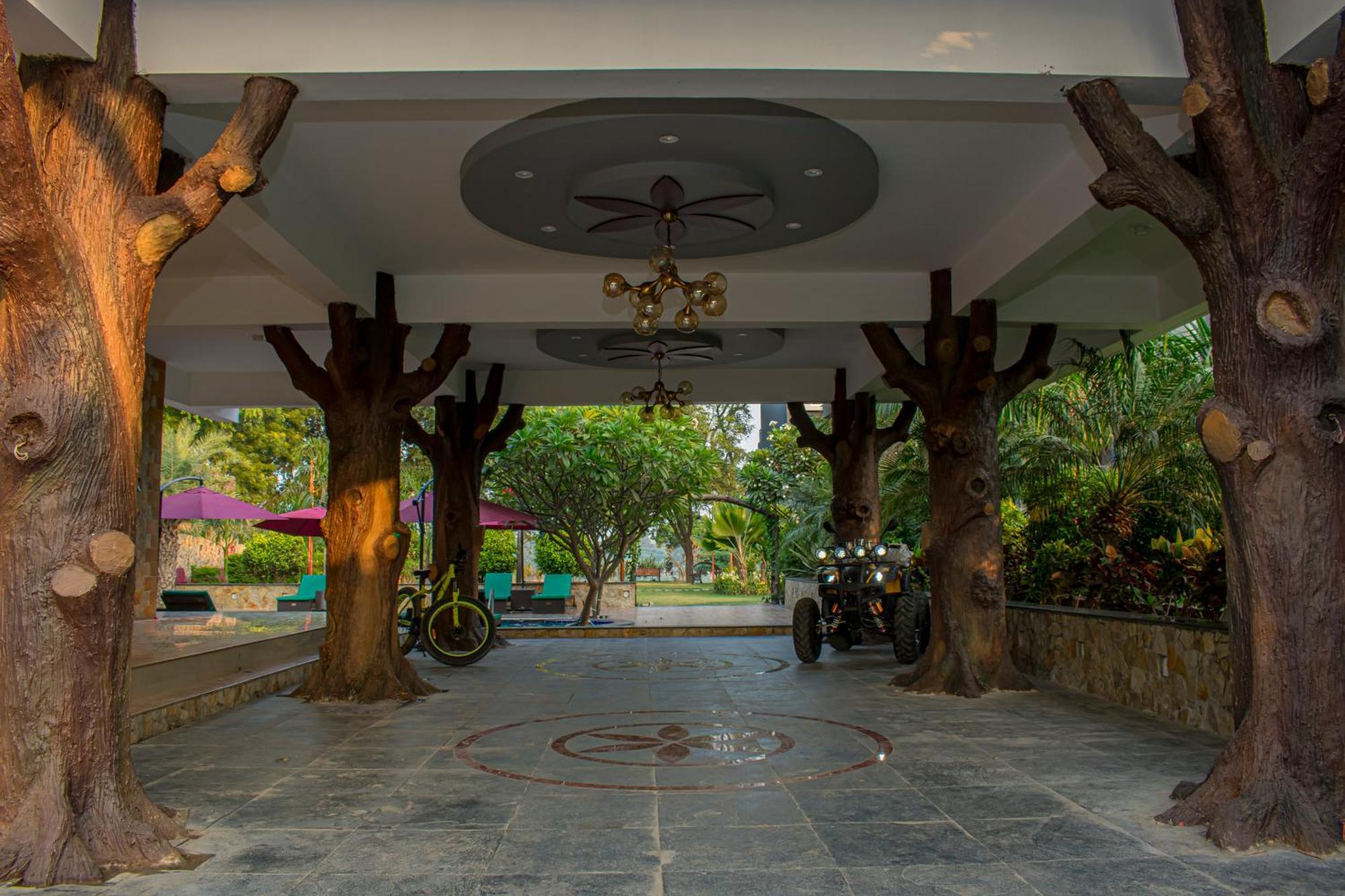 Krishna Riverside Resort Vasad Esterno foto