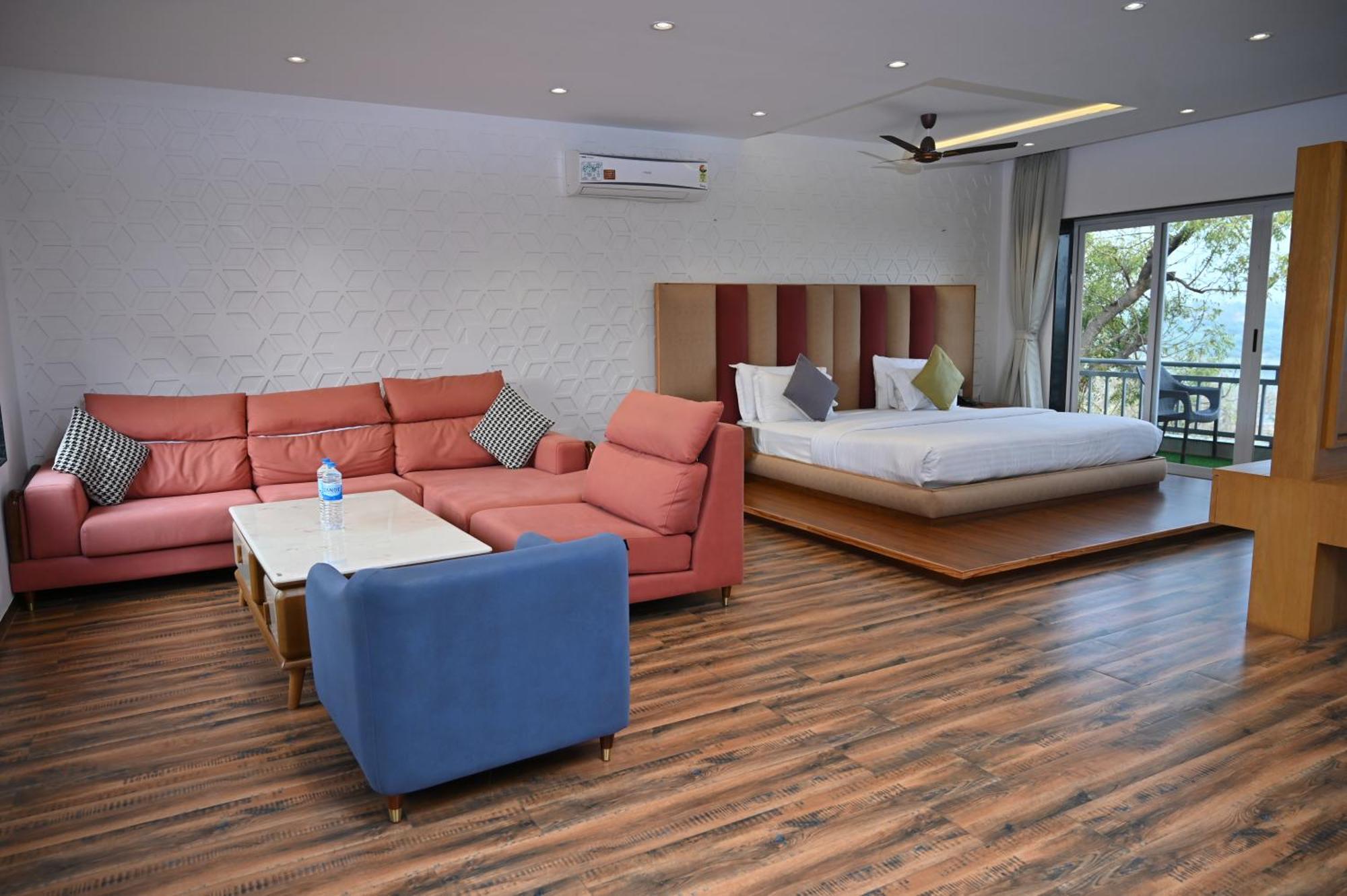 Krishna Riverside Resort Vasad Esterno foto